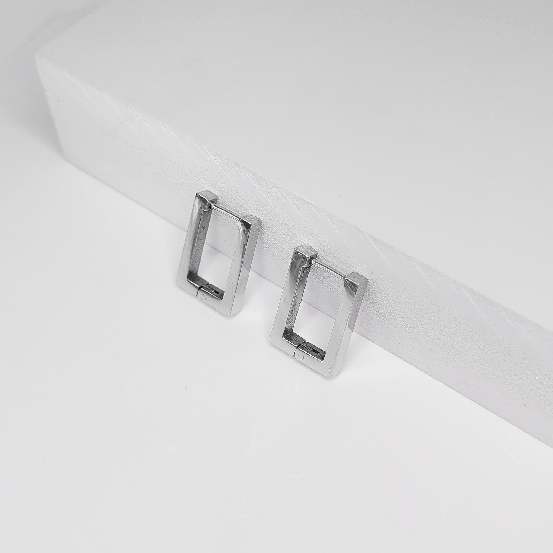 Argola Retângulo Click aço inoxidável