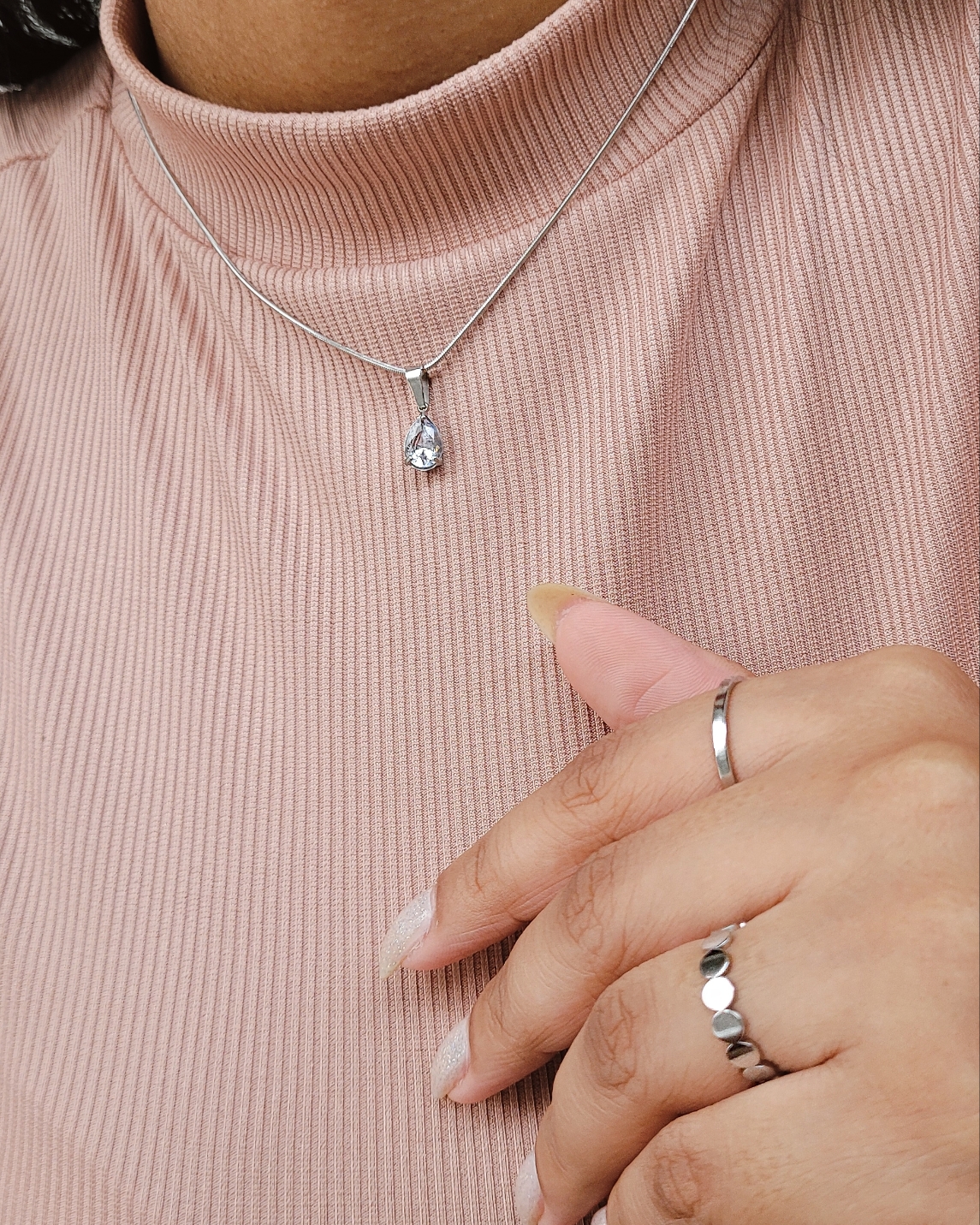 Colar Luxo Zircônia Gota Cravejada (Várias Cores) - Imagem 2