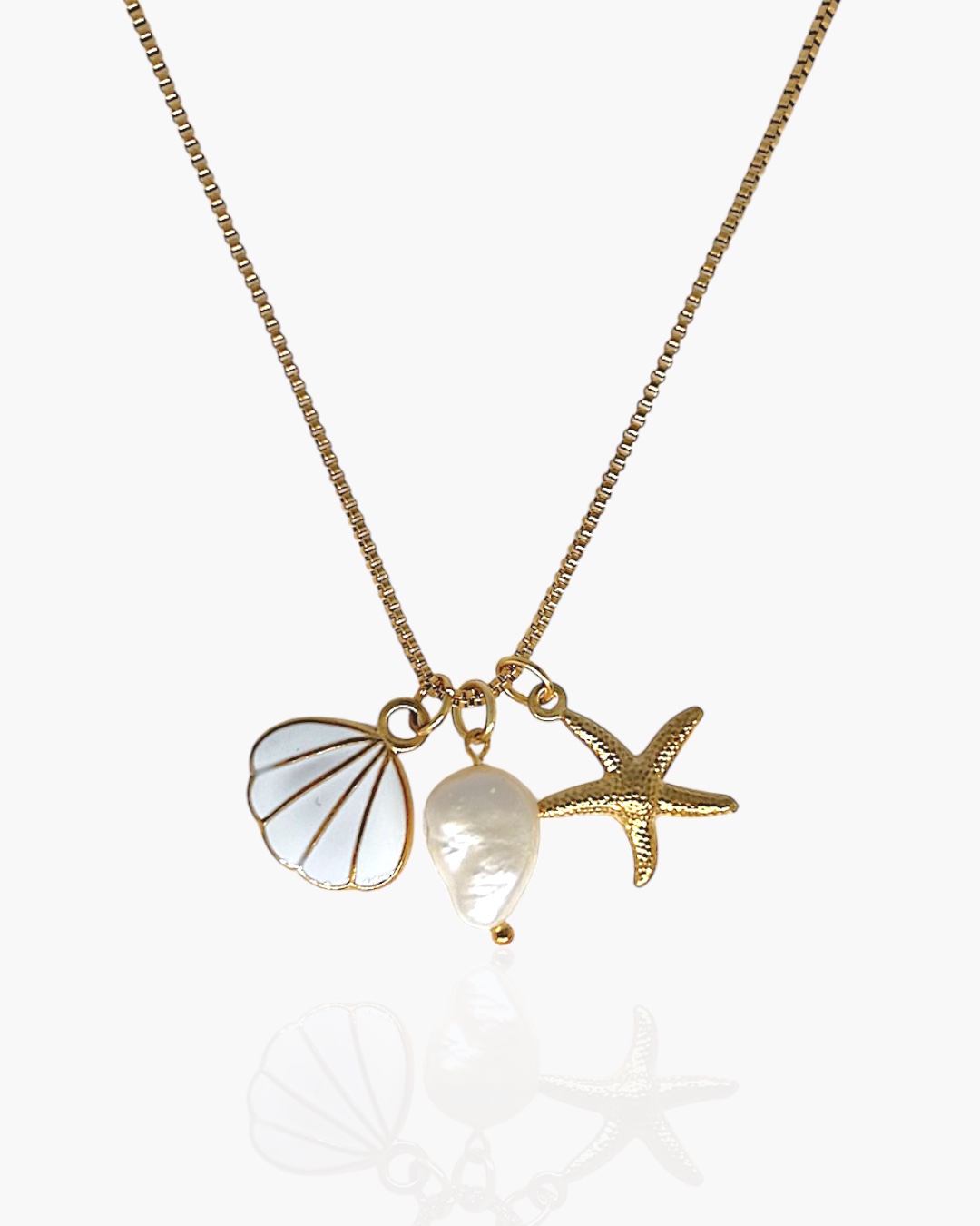 Colar Veneziana Dourado Amuleto Concha Resina, Estrela e Pérola em Aço Inoxidável