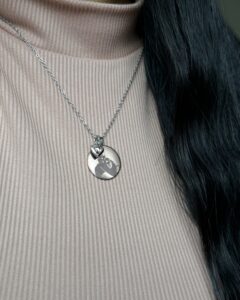 Colar personalizado com foto e pingente coração